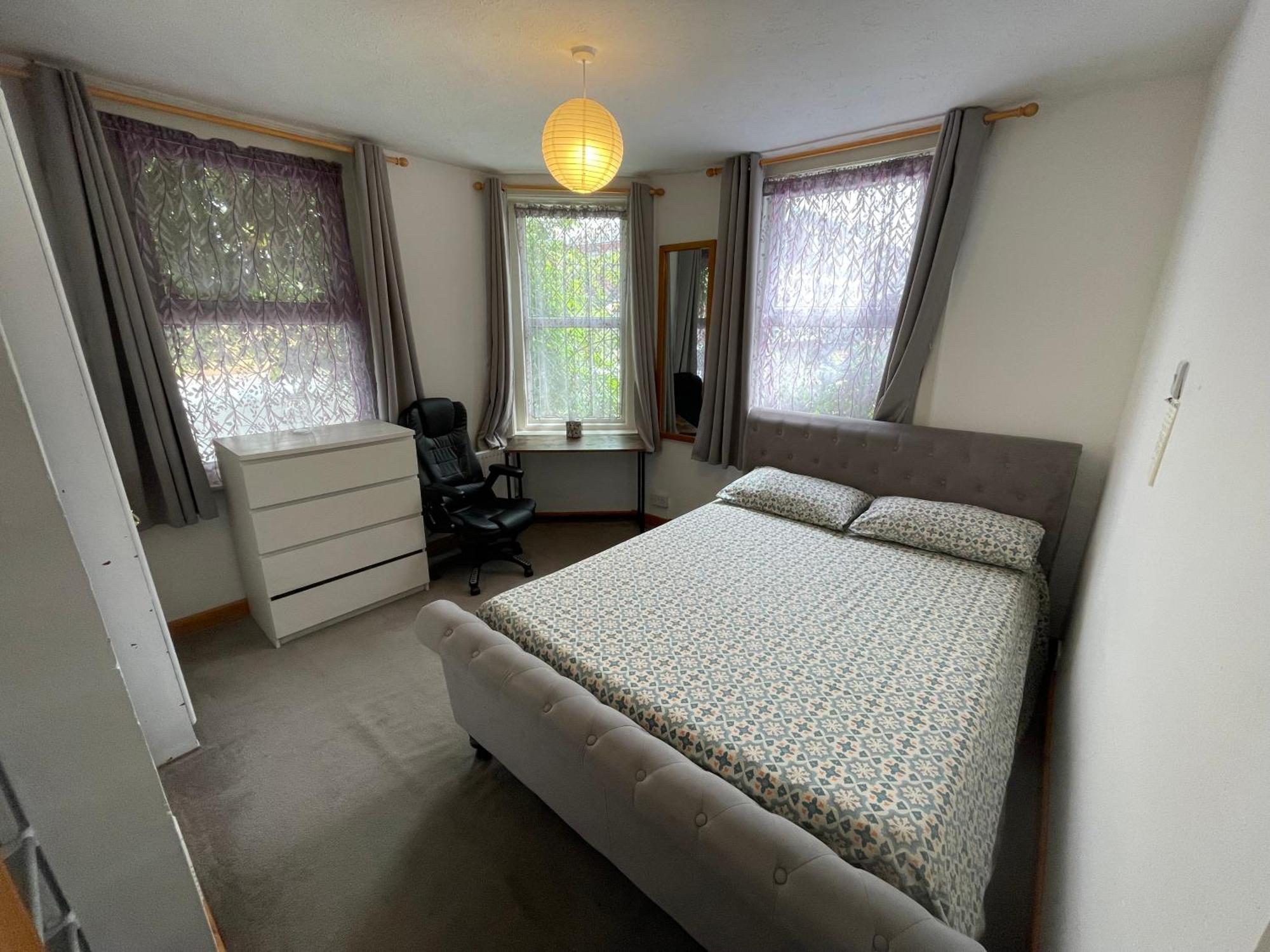 South Coast Guest Rooms With Free Parking พูล ภายนอก รูปภาพ